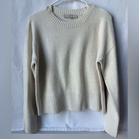 LOFT Sweaters - LOFT Boxy Cotton Crewneck in Bone Size Small